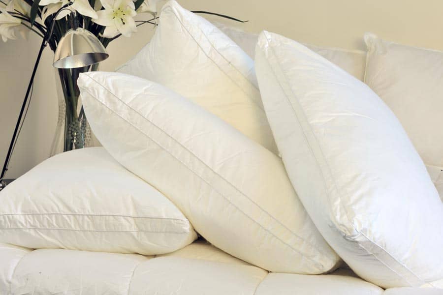 Microcloud Hotel Pillow