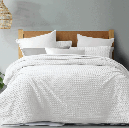 Dreamaker White Cotton Waffle Quilt Cover Set